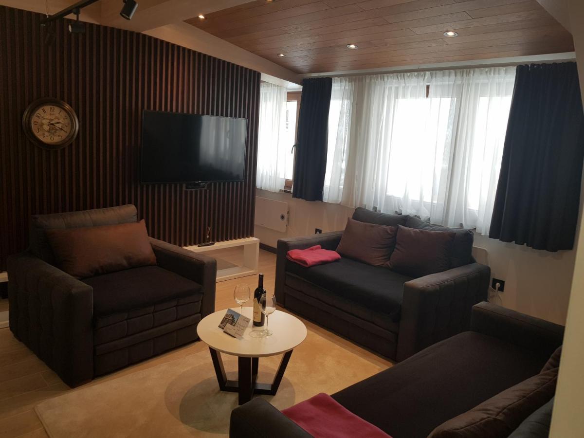 Family Apartmans Harry- Apartmans Of The Apart Hotel & Spa Zoned, Kopaonik - Special Benefit, Children Up To 13 Years Of Age Accompanied By Two Adults Stay For Free-Parking-Breakfast-Pool&Spa Eksteriør bilde