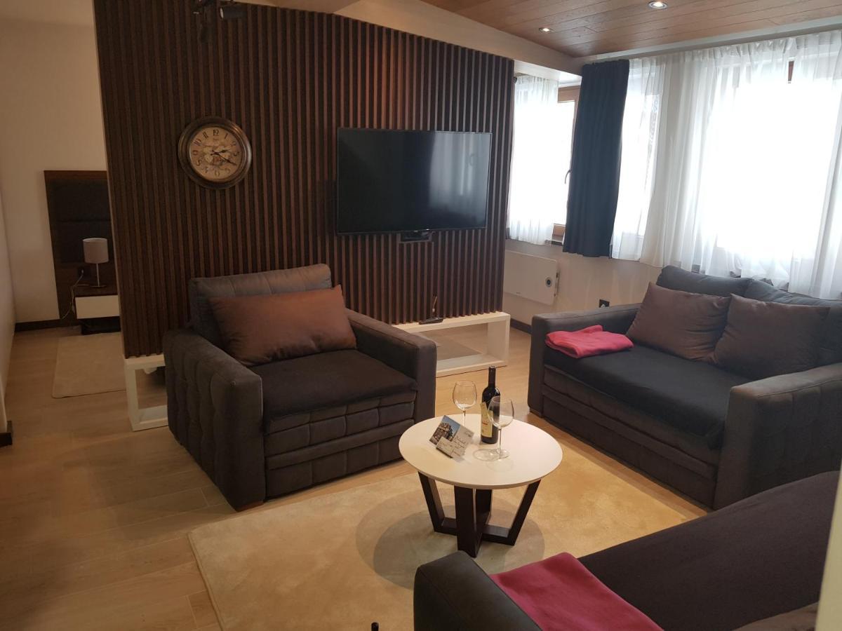 Family Apartmans Harry- Apartmans Of The Apart Hotel & Spa Zoned, Kopaonik - Special Benefit, Children Up To 13 Years Of Age Accompanied By Two Adults Stay For Free-Parking-Breakfast-Pool&Spa Eksteriør bilde