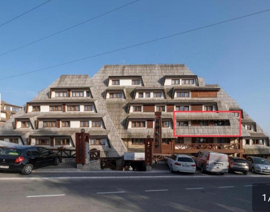 Family Apartmans Harry- Apartmans Of The Apart Hotel & Spa Zoned, Kopaonik - Special Benefit, Children Up To 13 Years Of Age Accompanied By Two Adults Stay For Free-Parking-Breakfast-Pool&Spa Eksteriør bilde