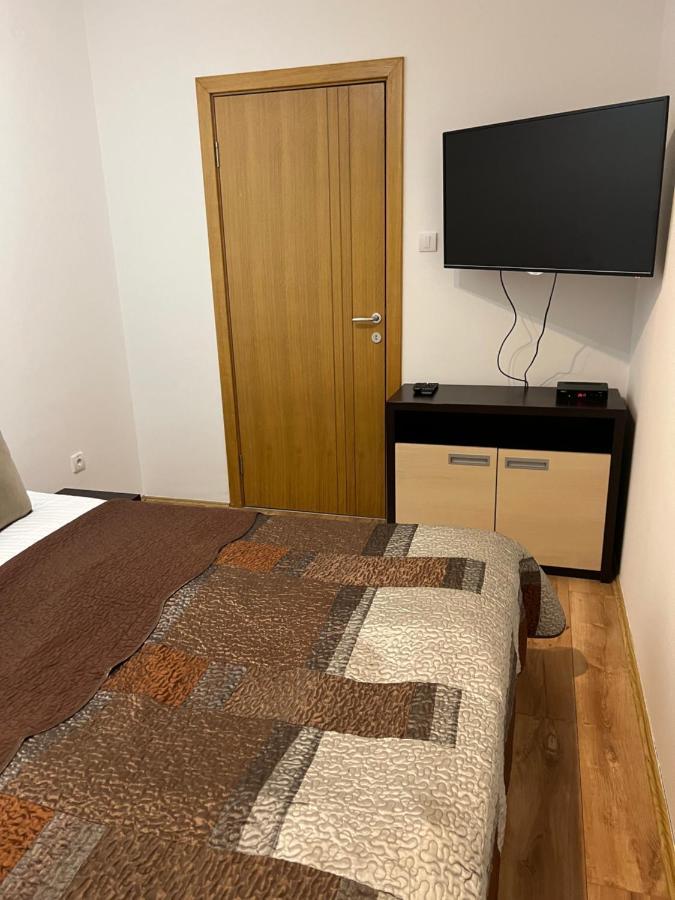 Family Apartmans Harry- Apartmans Of The Apart Hotel & Spa Zoned, Kopaonik - Special Benefit, Children Up To 13 Years Of Age Accompanied By Two Adults Stay For Free-Parking-Breakfast-Pool&Spa Eksteriør bilde