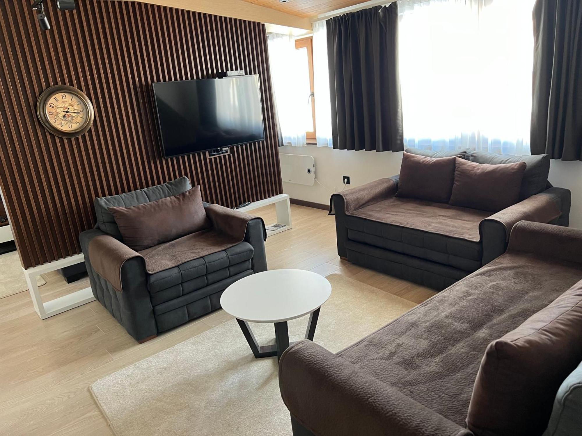 Family Apartmans Harry- Apartmans Of The Apart Hotel & Spa Zoned, Kopaonik - Special Benefit, Children Up To 13 Years Of Age Accompanied By Two Adults Stay For Free-Parking-Breakfast-Pool&Spa Eksteriør bilde