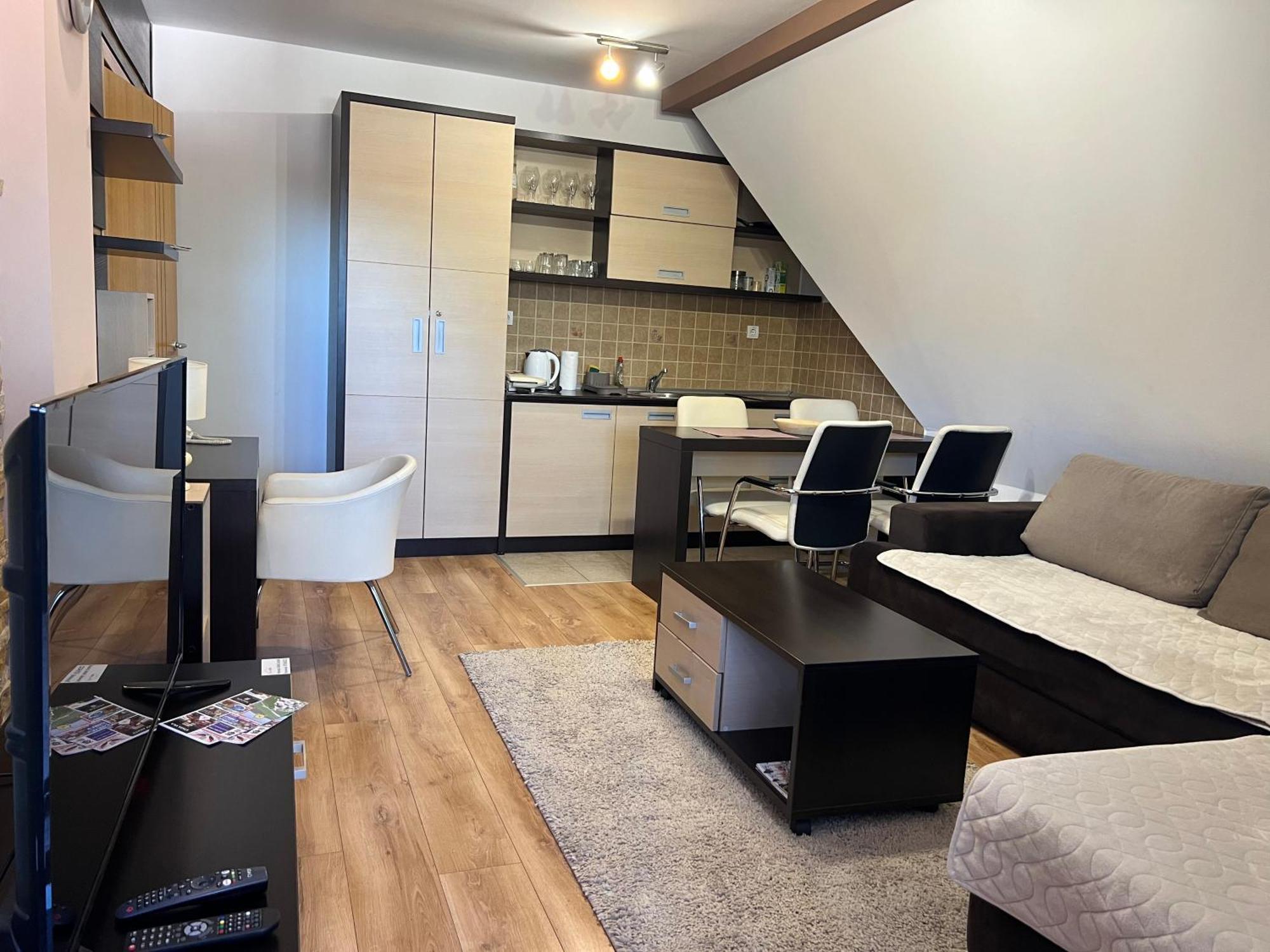 Family Apartmans Harry- Apartmans Of The Apart Hotel & Spa Zoned, Kopaonik - Special Benefit, Children Up To 13 Years Of Age Accompanied By Two Adults Stay For Free-Parking-Breakfast-Pool&Spa Eksteriør bilde